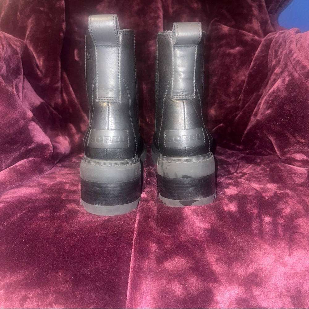 Sorel Joan of Arc Chelsea Boot - Picture 3 of 4